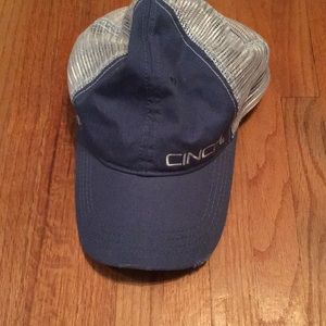 Cinch Hat